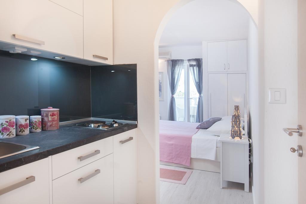 Apartments Orka โพรไมนา ห้อง รูปภาพ